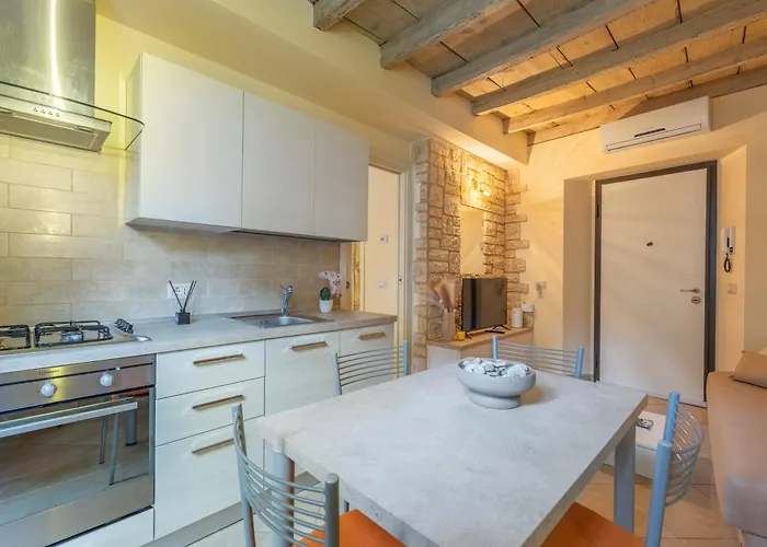 아파트 Cozy Near - Ac - For 2 *